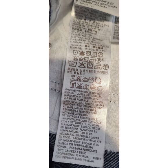 LEVI'S 28 Demi Curve Jeans Womens 28 x 32 Classic Rise Slim Fit Blue SEE ACTUAL - Picture 13 of 13